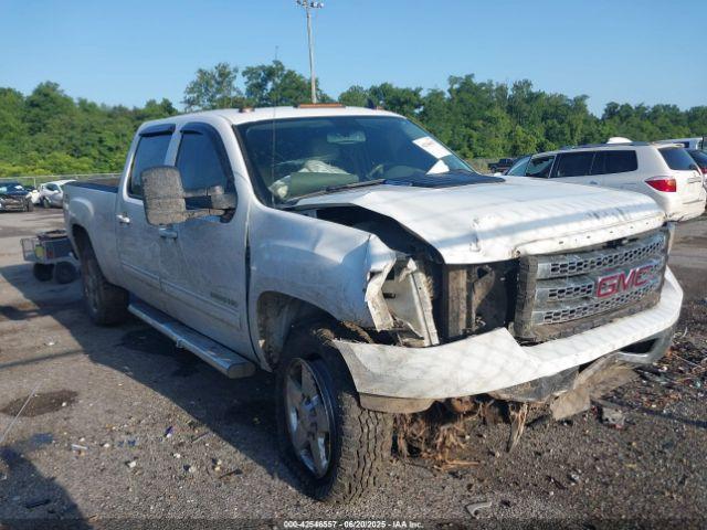  Salvage GMC Sierra 2500