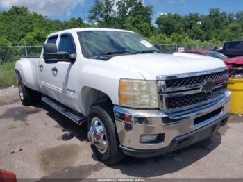  Salvage Chevrolet Silverado 3500