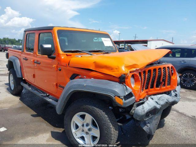  Salvage Jeep Gladiator