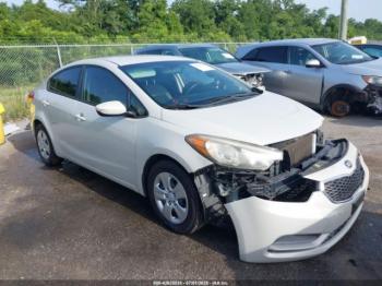  Salvage Kia Forte