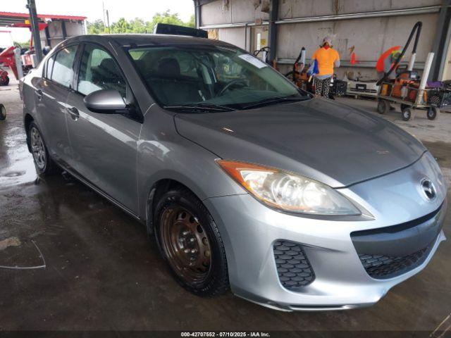  Salvage Mazda Mazda3