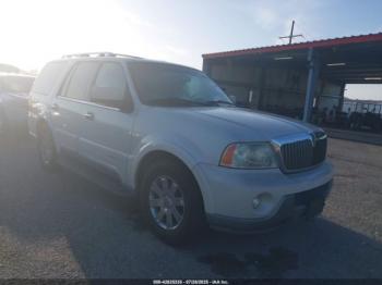 Salvage Lincoln Navigator