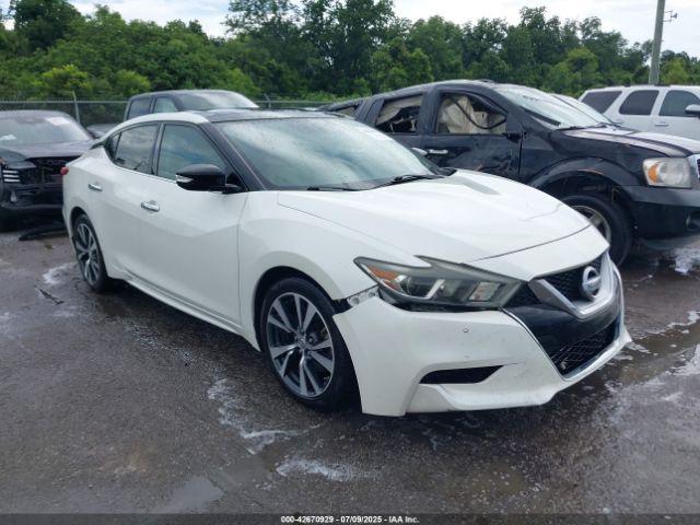  Salvage Nissan Maxima