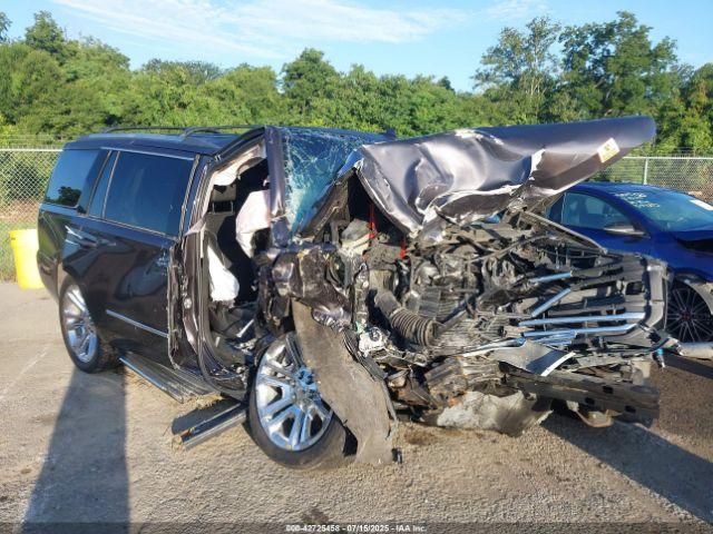  Salvage GMC Yukon