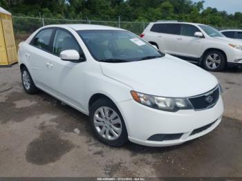  Salvage Kia Forte