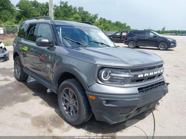  Salvage Ford Bronco