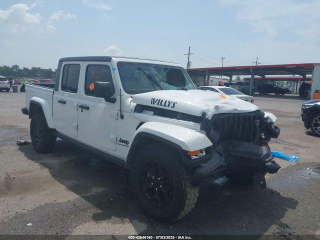 Salvage Jeep Gladiator