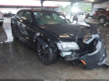  Salvage Chrysler 300