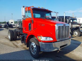  Salvage Peterbilt 335