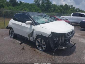 Salvage Jeep Compass