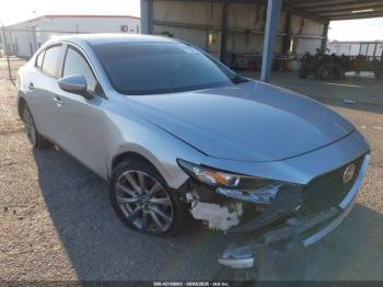  Salvage Mazda Mazda3