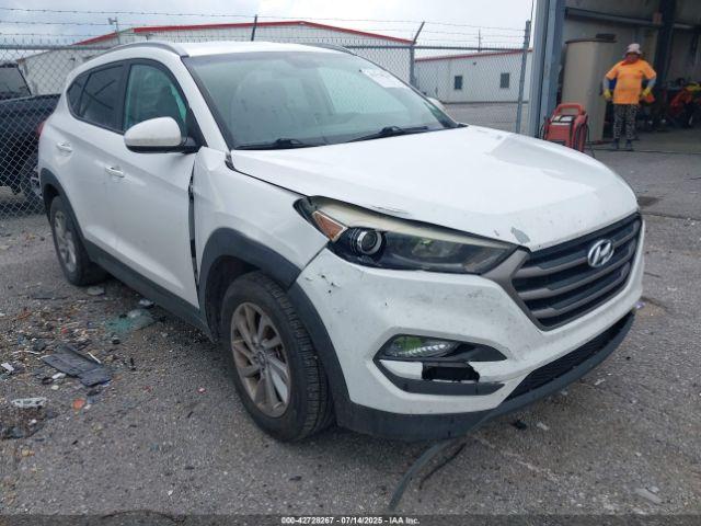  Salvage Hyundai TUCSON
