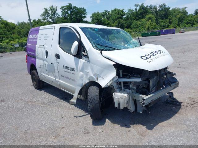  Salvage Nissan Nv