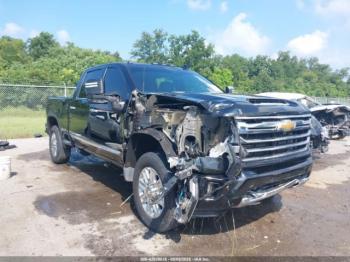  Salvage Chevrolet Silverado 2500