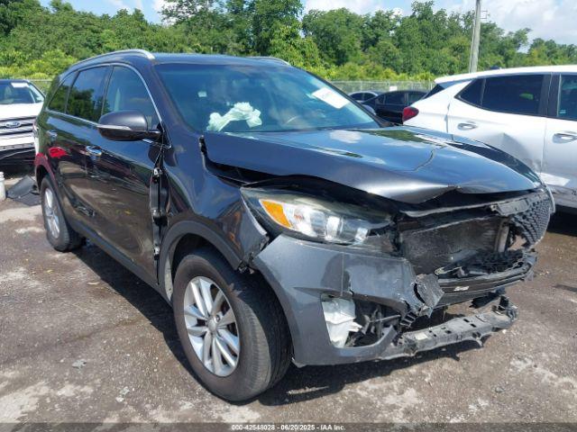  Salvage Kia Sorento