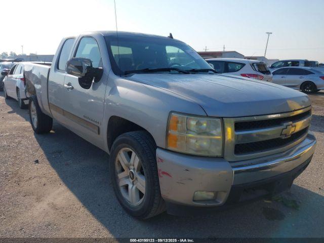  Salvage Chevrolet Silverado 1500