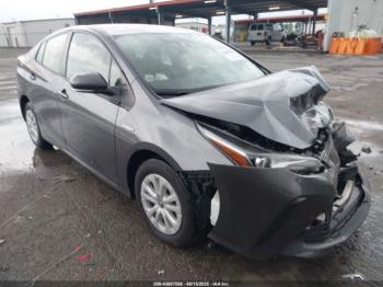  Salvage Toyota Prius