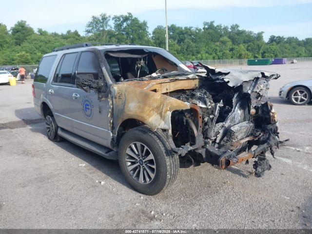  Salvage Ford Expedition