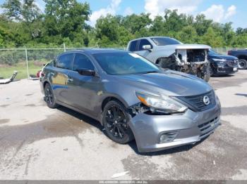  Salvage Nissan Altima