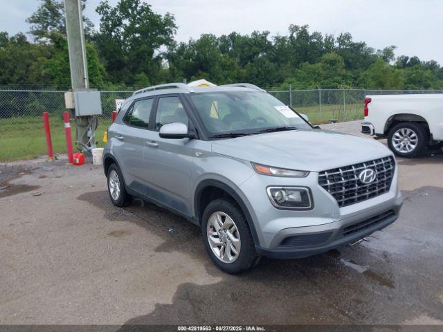  Salvage Hyundai VENUE