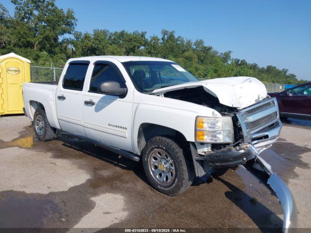  Salvage Chevrolet Silverado 1500