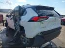 Toyota RAV4 Le Image 6