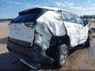 Toyota RAV4 Le Image 4