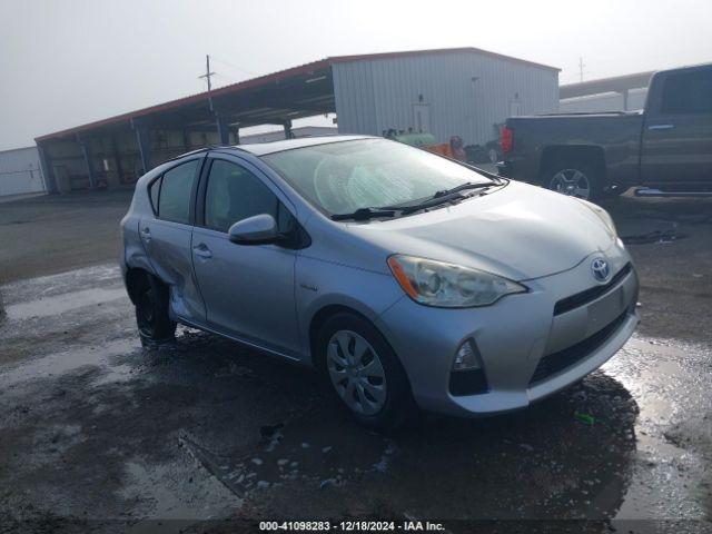  Salvage Toyota Prius c