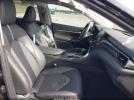 Toyota Camry Se Image 8