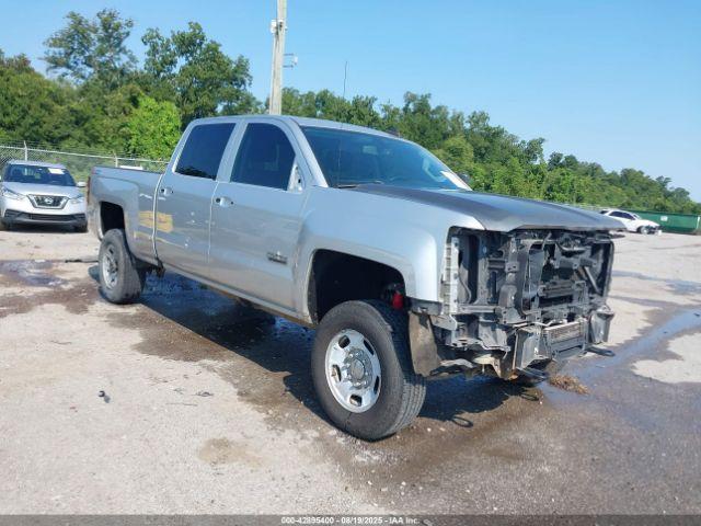  Salvage Chevrolet Silverado 2500