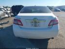 Toyota Camry Xle V6 Image 16