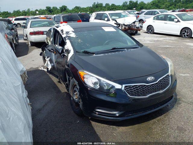  Salvage Kia Forte