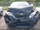 Toyota Sienna Le 8 Passenger Image 10