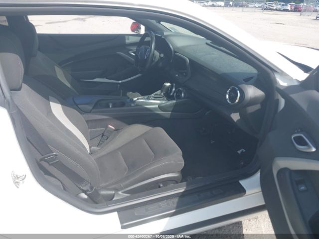 Chevrolet Camaro Rwd  1ss Image 5