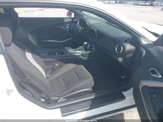 Chevrolet Camaro Rwd  1ss Image 5