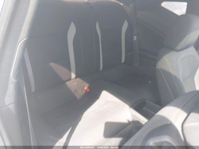 Chevrolet Camaro Rwd  1ss Image 15