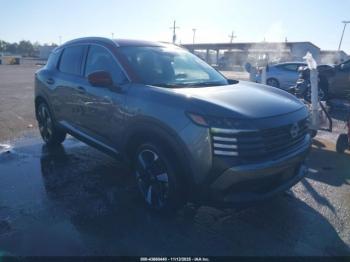  Salvage Nissan Kicks