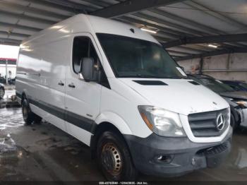  Salvage Mercedes-Benz Sprinter 3500