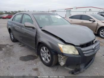  Salvage Toyota Avalon