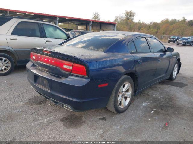 Dodge Charger Se Image 4