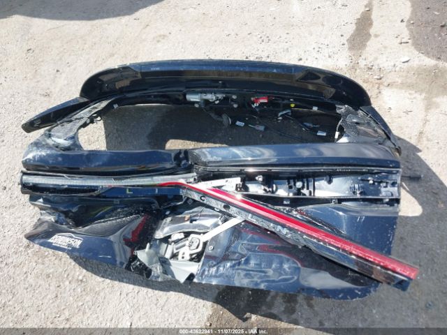 Lincoln Nautilus Reserve Image 13