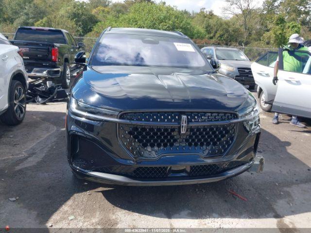 Lincoln Nautilus Reserve Image 14