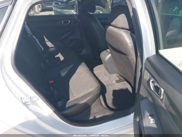 Honda Civic Sport Image 11