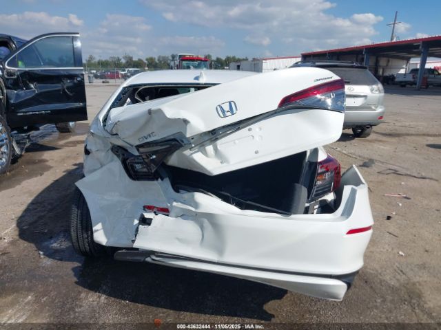 Honda Civic Sport Image 3