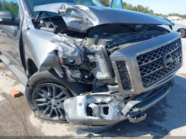 Nissan Titan Sv Image 6