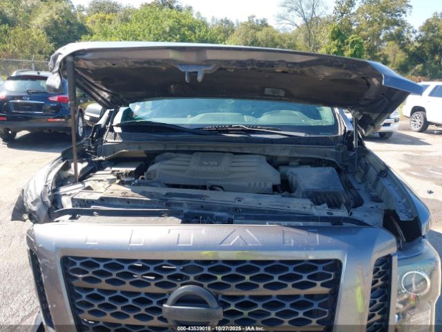 Nissan Titan Sv Image 8