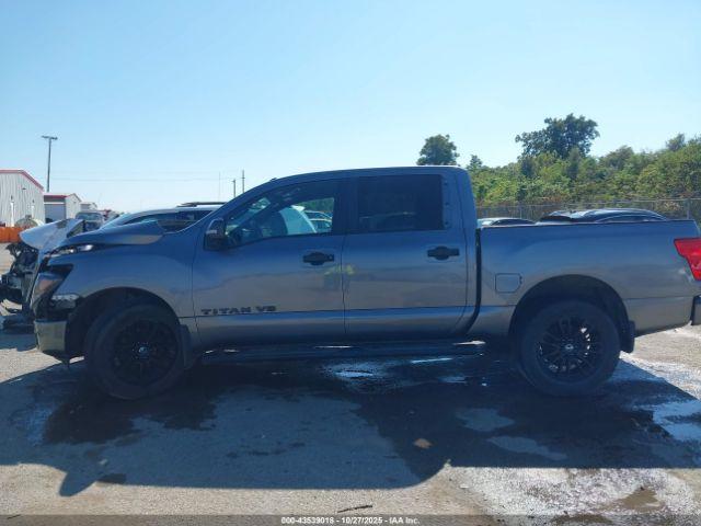 Nissan Titan Sv Image 13
