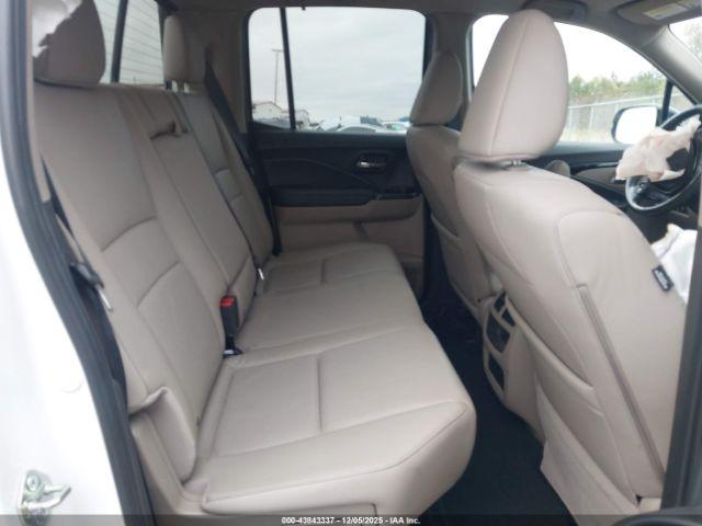 Honda Ridgeline Rtl-e Image 15