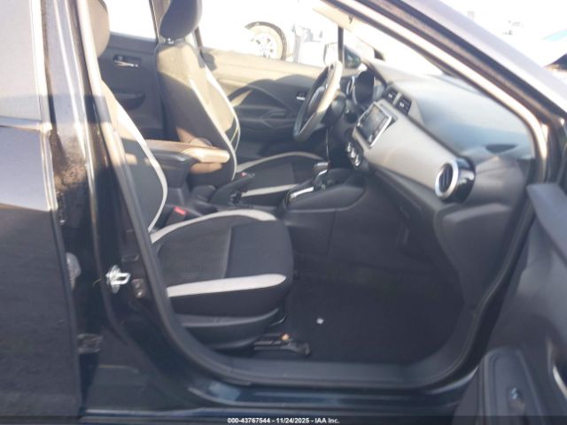 Nissan Versa Sv Xtronic Cvt Image 12