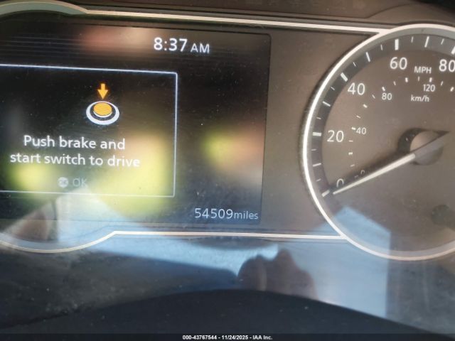 Nissan Versa Sv Xtronic Cvt Image 9